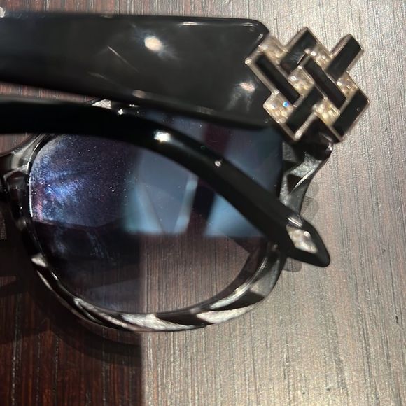 Atelier Swarovski Sunglasses Women Black Havana Grey Gradient Crystal Side Arms main image 9